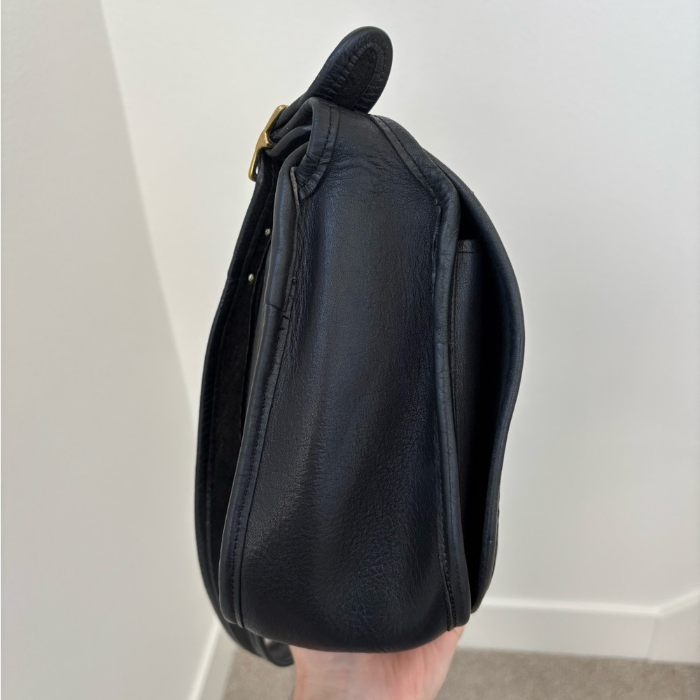 Vintage coach classic shoulder pouch - Picture 4 of 11